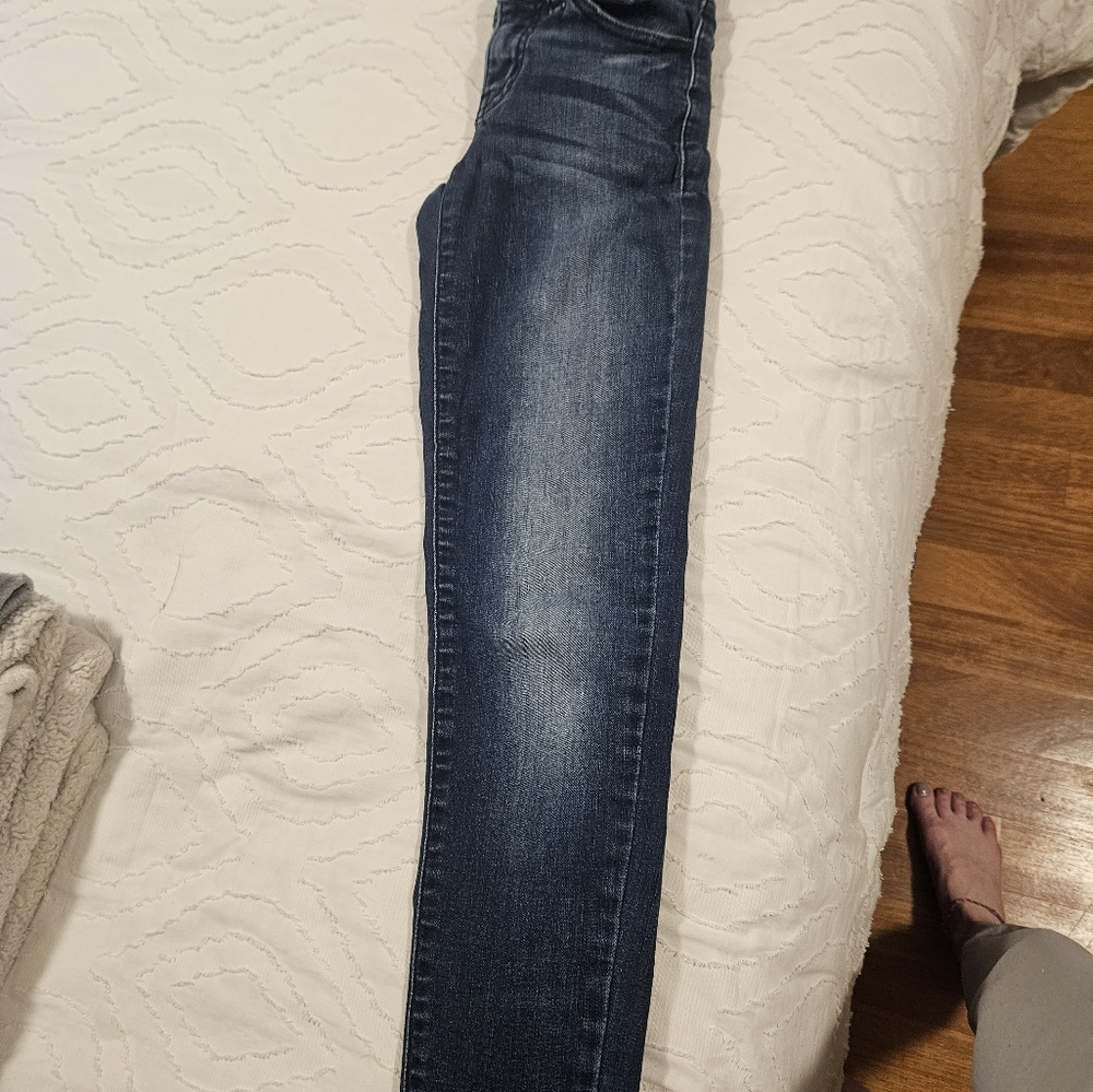 Distressed Jeans - Picture 4 of 4